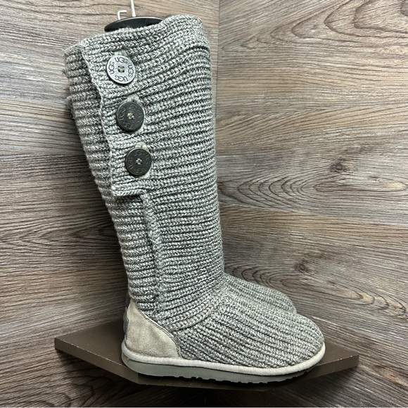 UGG cardy Gray Knit Tall Boots with Buttons - Picture 1 of 7